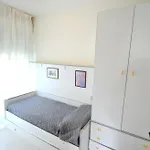 One Bedroom Flat With Balcony Next To The Sea Daire *