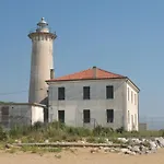One Bedroom Flat With Balcony Next To The Sea Daire