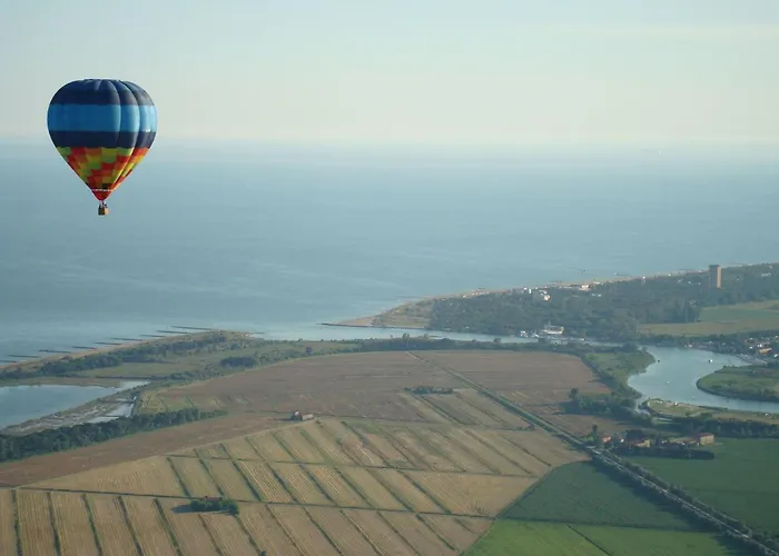 One Bedroom Flat With Balcony Next To The Sea Appartement
